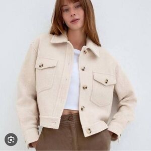 Aritzia Wilfred The Ganna Cropped Shirt Jacket in Heather Bone